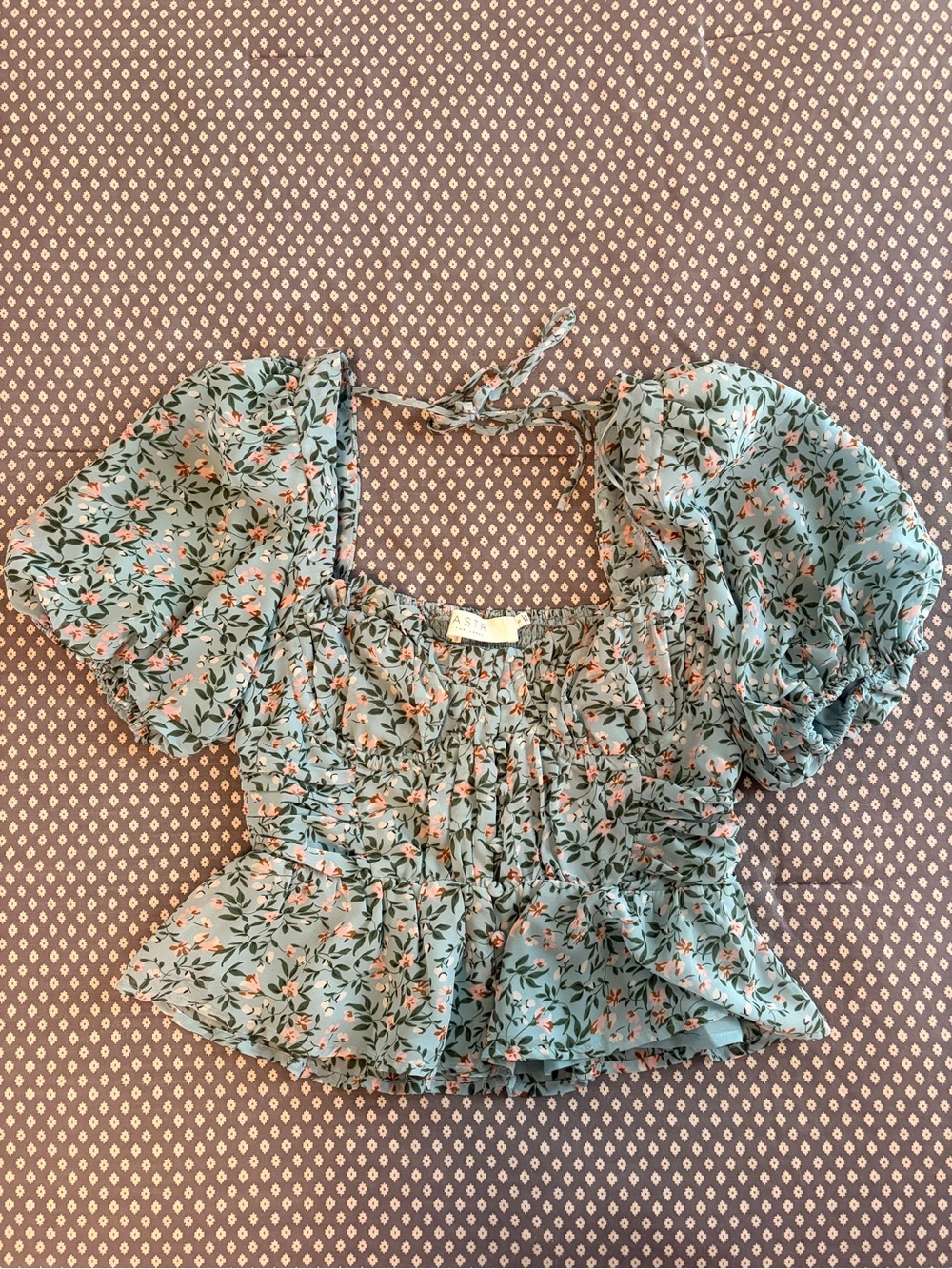 ASTR The Label Blue Floral Puff Sleeve Peplum Top S